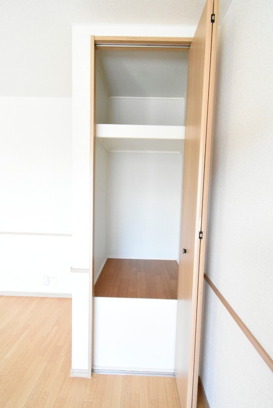 ��ʌ��������܎s��{��O���P���ڂ̃A�p�[�g�̂��̑�