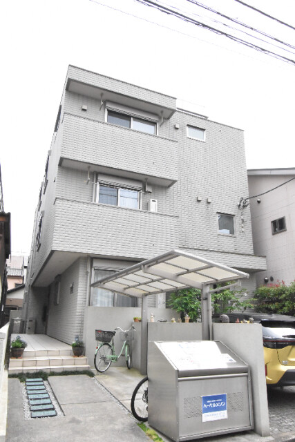 ��ʌ�����s���؂P����18-31�̃}���V�����̌����O��