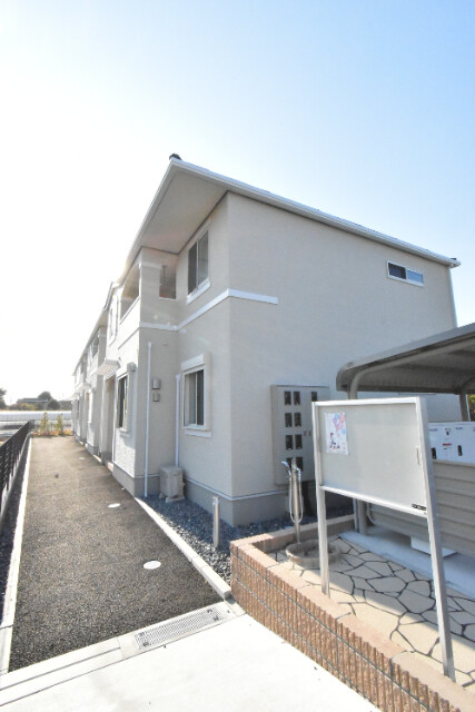 ��ʌ�����s�厚���s��2339-1�̃A�p�[�g�̌����O��