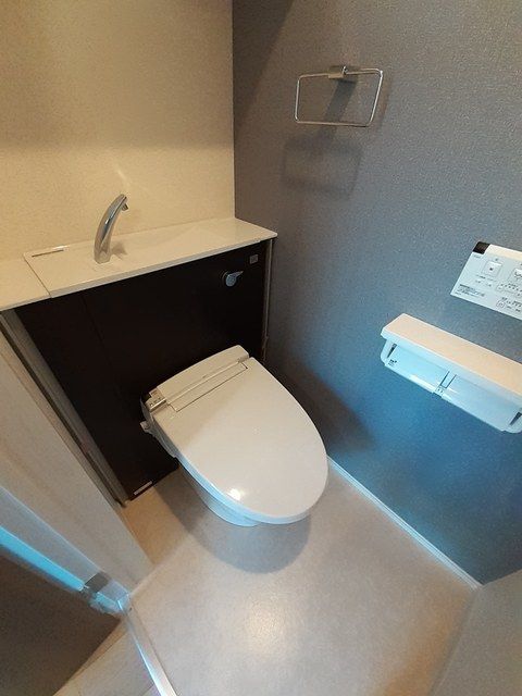 ��ʌ�����s�厚���s���̃A�p�[�g�̃g�C��