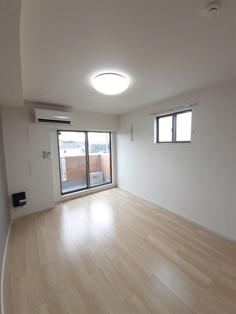 ��ʌ��������܎s������[��P���ڂ̃A�p�[�g�̋��ԁE���r���O