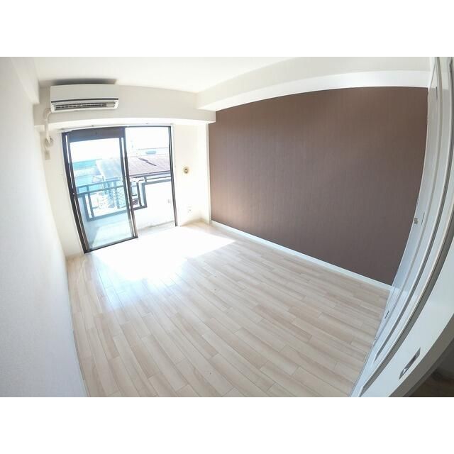 ��ʌ��t�����s���Ǔ��R���ڂ̃A�p�[�g�̋��ԁE���r���O