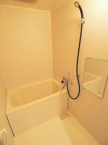 ��ʌ�����s������S���ڂ̃}���V�����̃o�X