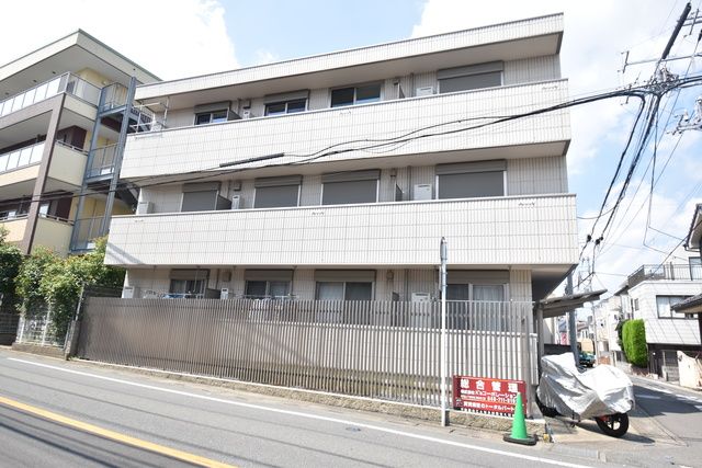 ��ʌ��������܎s������{�����T����6-20�̃}���V�����̌����O��