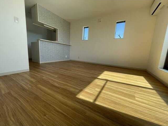 ��ʌ��������܎s�������a�c���P���ڂ̃A�p�[�g�̋��ԁE���r���O