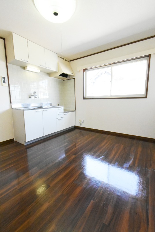 ��ʌ��������܎s�k����i���P���ڂ̃}���V�����̋��ԁE���r���O