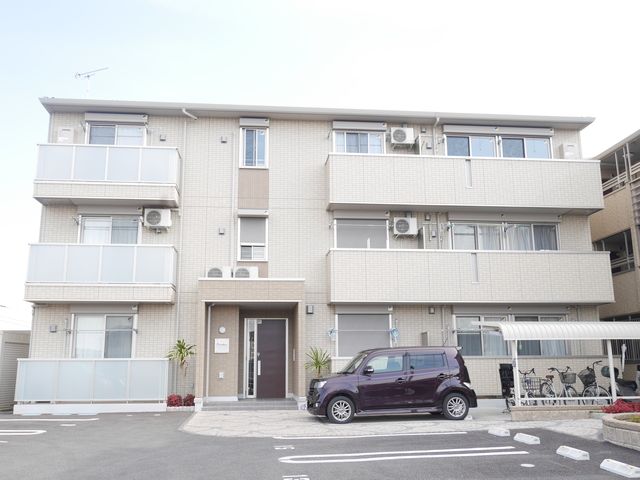 ��ʌ��������܎s������x�蒬393�̃A�p�[�g�̌����O��