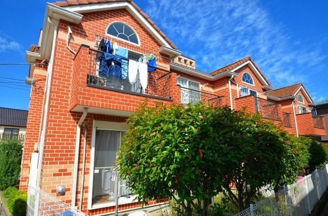 ��ʌ��������܎s��΋�厚�{�h55�̃A�p�[�g�̌����O��