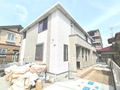 ��ʌ��������܎s�k��{�����̃A�p�[�g�̌����O��