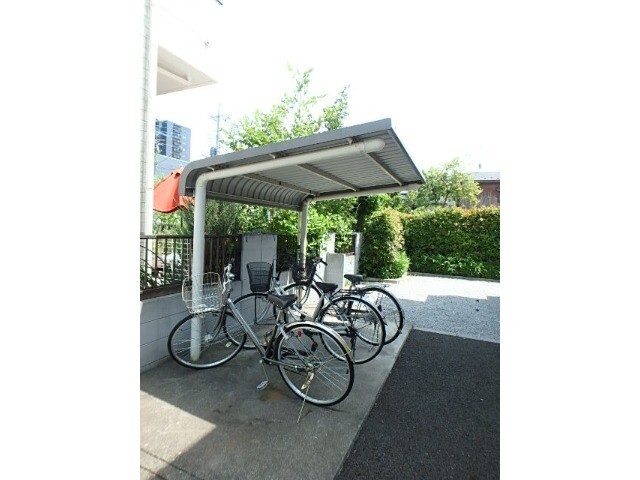 ��ʌ��������܎s�Y�a��̉ƂR���ڂ̃A�p�[�g�̂��̑�