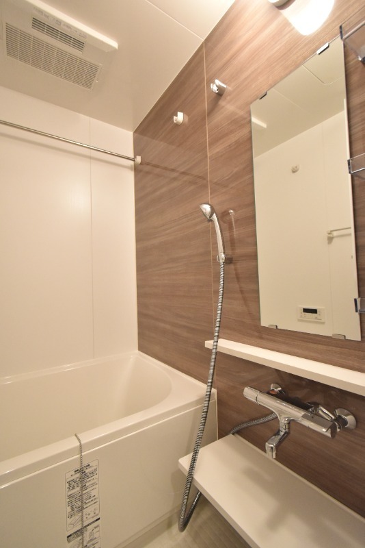 ��ʌ��������܎s������厚�������̃}���V�����̃o�X