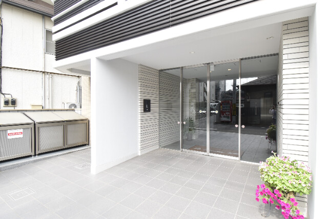 ��ʌ��������܎s������厚�������̃}���V�����̃G���g�����X