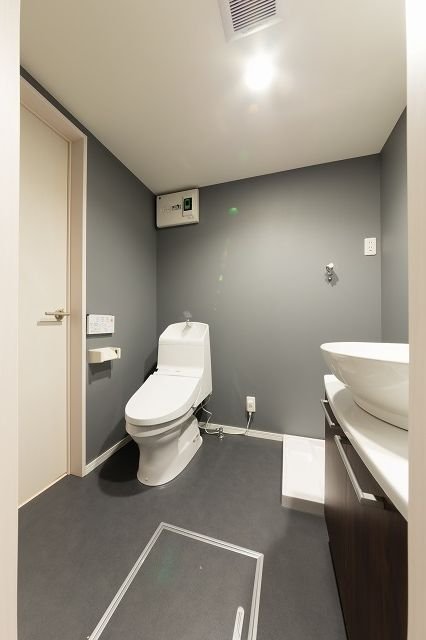 ��ʌ��������܎s�k����i���R���ڂ̃A�p�[�g�̃g�C��