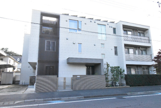 ��ʌ��������܎s�΋擌�Y�a�R���ڂ̃}���V�����̌����O��