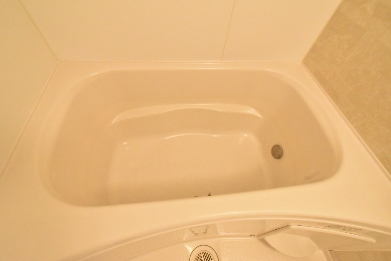 ��ʌ��������܎s�΋擌�Y�a�R���ڂ̃}���V�����̃o�X