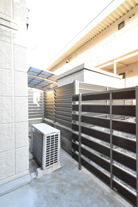 ��ʌ��������܎s�΋擌�Y�a�R���ڂ̃}���V�����̃o���R�j�[