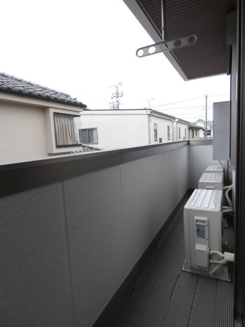 ��ʌ��k�{�s���ԂQ���ڂ̃}���V�����̃o���R�j�[