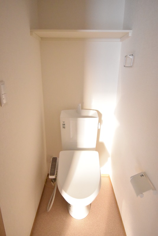 ��ʌ�����s������P���ڂ̃A�p�[�g�̃g�C��