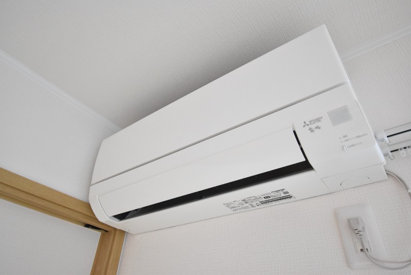 ��ʌ�����s������P���ڂ̃A�p�[�g�̂��̑��ݔ�