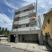 ��ʌ��������܎s�Y�a�撇���R���ڂ̃}���V�����̌����O��