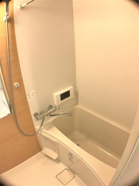 ��ʌ�����s�����S���ڂ̃A�p�[�g�̃o�X