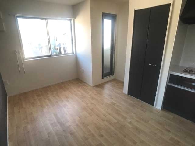 ��ʌ��������܎s�k�擌�听���P���ڂ̃A�p�[�g�̂��̑������E�X�y�[�X