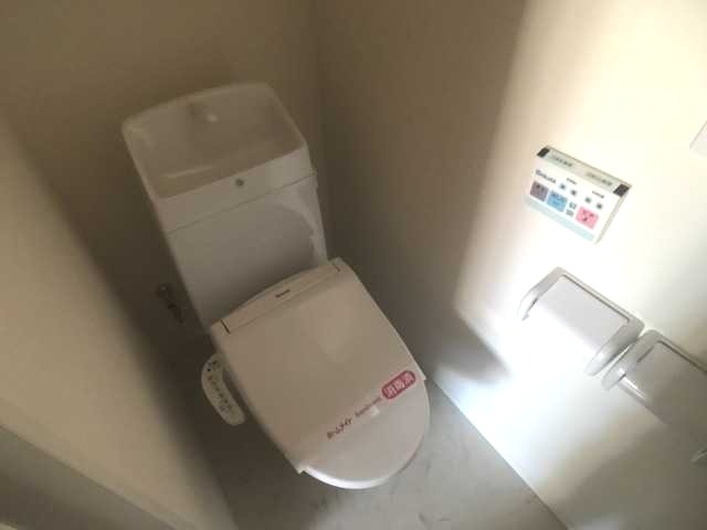 ��ʌ��������܎s�k�擌�听���P���ڂ̃A�p�[�g�̃g�C��