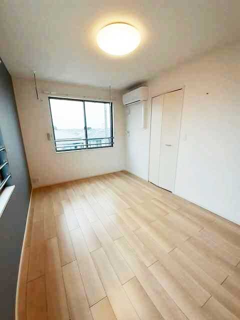 ��ʌ��������܎s�΋�厚�����̃A�p�[�g�̂��̑������E�X�y�[�X