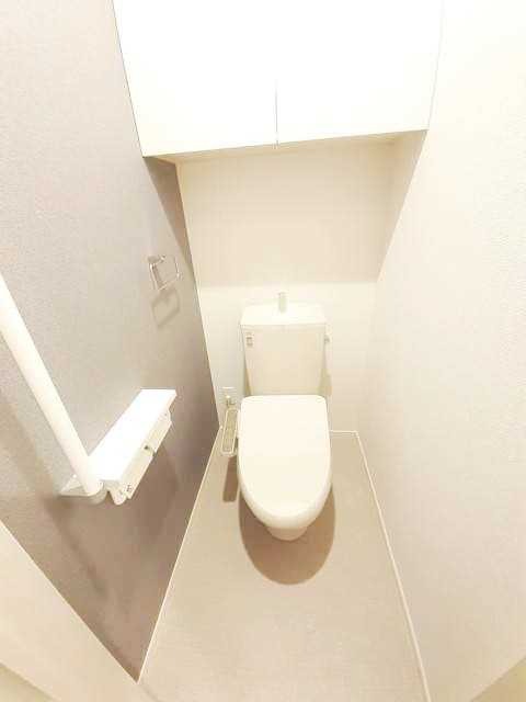 ��ʌ��������܎s�΋�厚�����̃A�p�[�g�̃g�C��