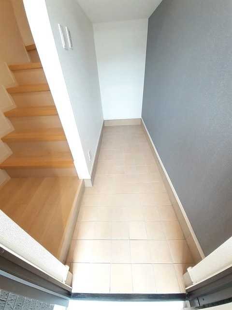 ��ʌ��������܎s�΋�厚�����̃A�p�[�g�̌���