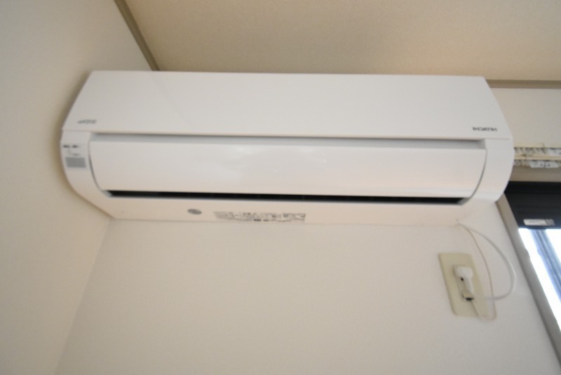 ��ʌ������s���W���ڂ̃A�p�[�g�̂��̑��ݔ�