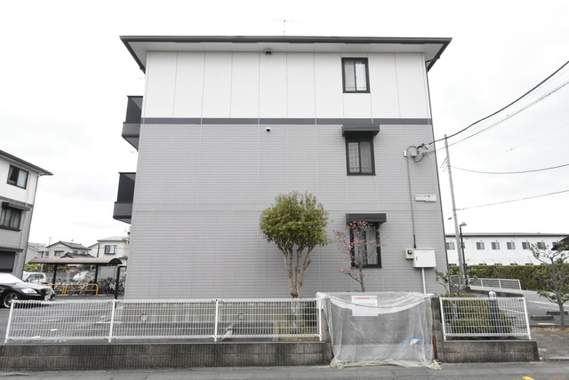 ��ʌ������s���W���ڂ̃A�p�[�g�̂��̑�