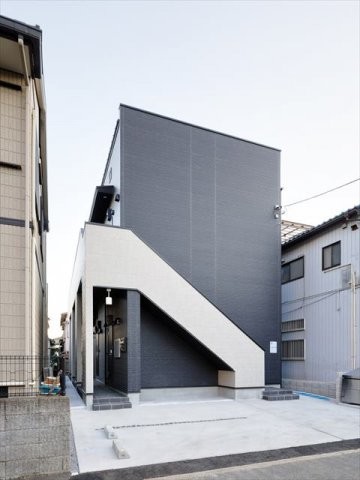 ��ʌ������s���]�P����5-22�̃A�p�[�g�̌����O��