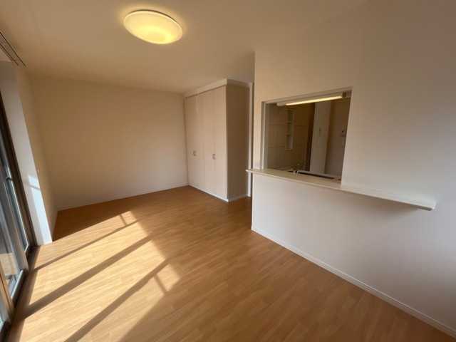 ��ʌ��������܎s���搼��{�R���ڂ̃A�p�[�g�̃L�b�`��