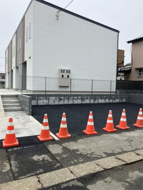 ��ʌ��������܎s��΋�钬�P���ڂ̃e���X�n�E�X�̌����O��