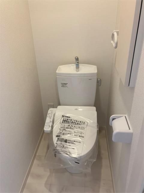 ��ʌ��������܎s��΋�钬�P���ڂ̃e���X�n�E�X�̃g�C��