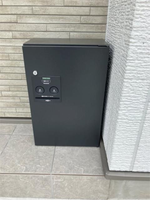 ��ʌ��������܎s��΋�钬�P���ڂ̃e���X�n�E�X�̂��̑�