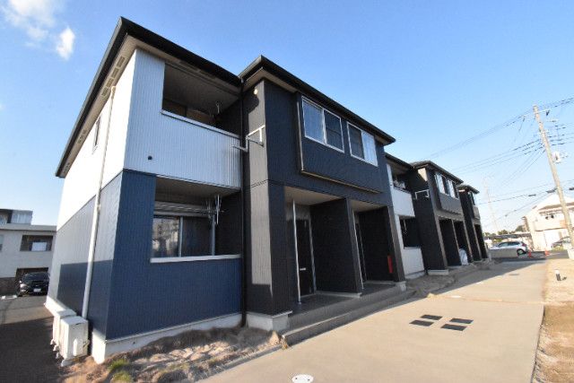 ��ʌ��������܎s�΋�厚���574-1�̃A�p�[�g�̌����O��