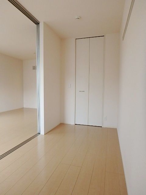 ��ʌ��������܎s�����擌��{�V���ڂ̃A�p�[�g�̂��̑������E�X�y�[�X