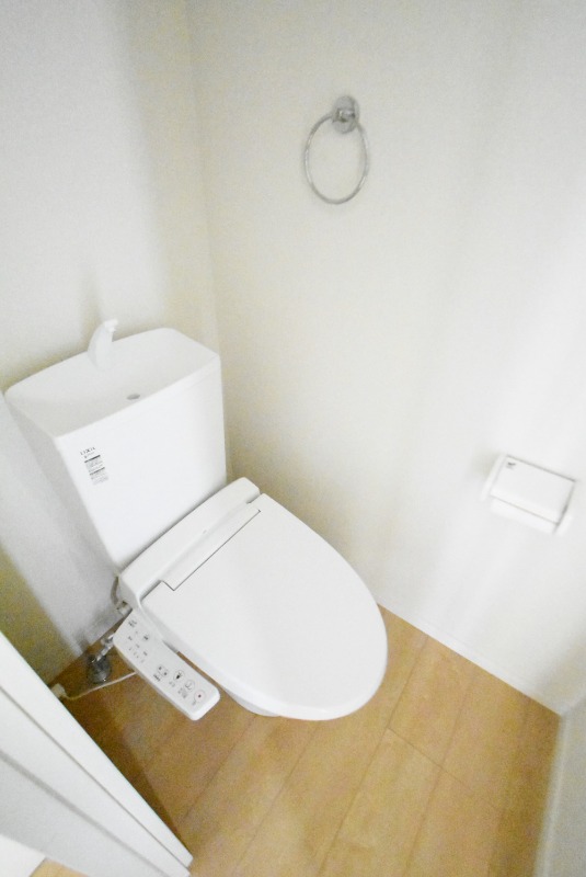 ��ʌ���z�s���P�֓��Q���ڂ̃A�p�[�g�̃g�C��