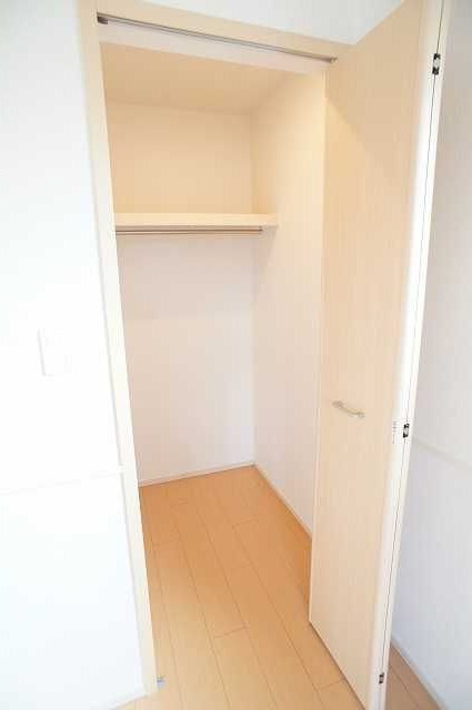 ��ʌ��z�J�s���C�N�^�E���U���ڂ̃A�p�[�g�̎��[