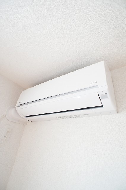 ��ʌ��z�J�s���C�N�^�E���U���ڂ̃A�p�[�g�̂��̑��ݔ�