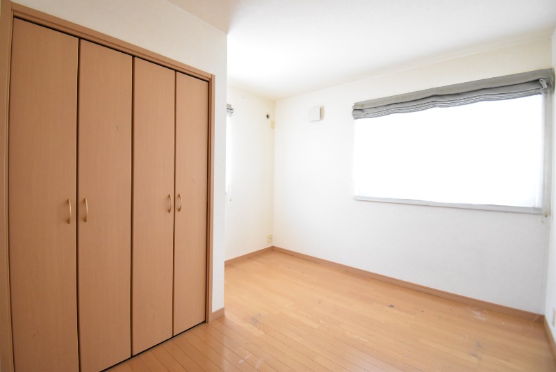 ��ʌ��z�J�s���͒��Q���ڂ̈�ˌ��Ă̂��̑������E�X�y�[�X