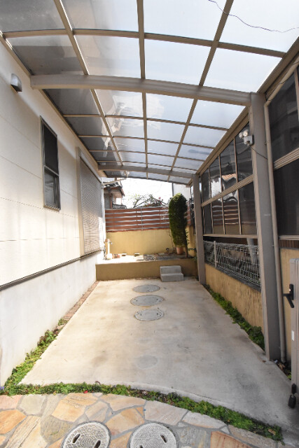 ��ʌ��z�J�s���͒��Q���ڂ̈�ˌ��Ă̒��ԏ�