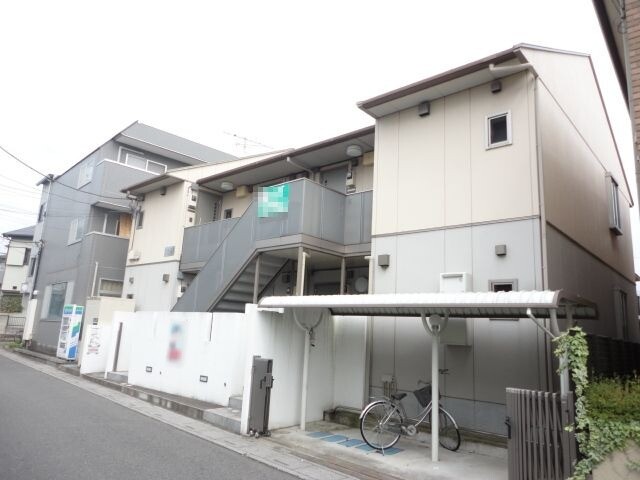 ��ʌ��������܎s��{��㏬���̃A�p�[�g�̌����O��