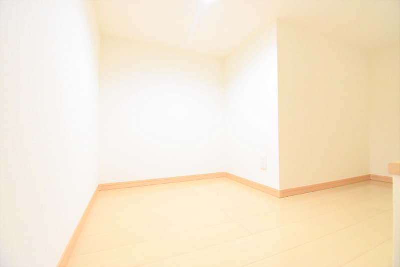 ��ʌ��������܎s�΋�厚���̃A�p�[�g�̂��̑������E�X�y�[�X