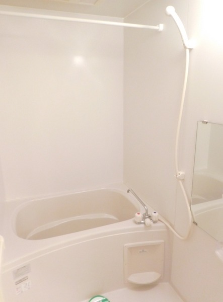 ��ʌ�����s�厚�ԎR�̃A�p�[�g�̃o�X