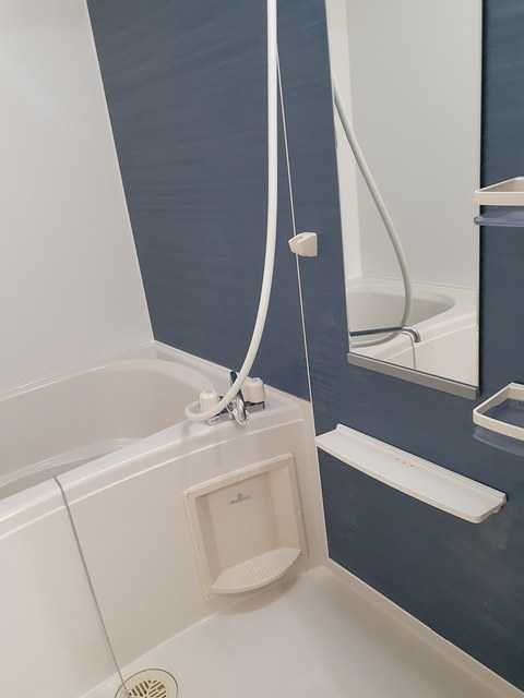 ��ʌ��������܎s��{��O���S���ڂ̃A�p�[�g�̃o�X