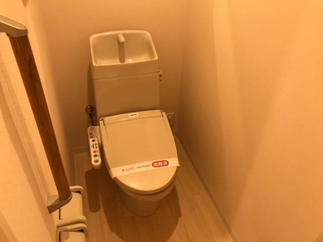 ��ʌ��������܎s���搼��{�P���ڂ̃}���V�����̃g�C��