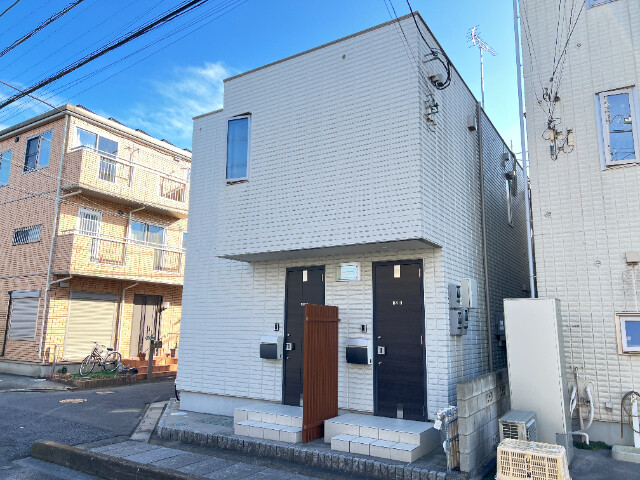 ��ʌ��z�J�s�o�˒�44-8�̃}���V�����̌����O��